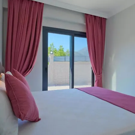 Hotel Ibiza 4*