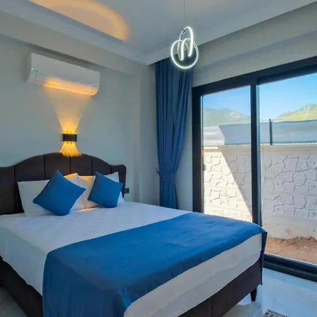 Hotel Ibiza 4*